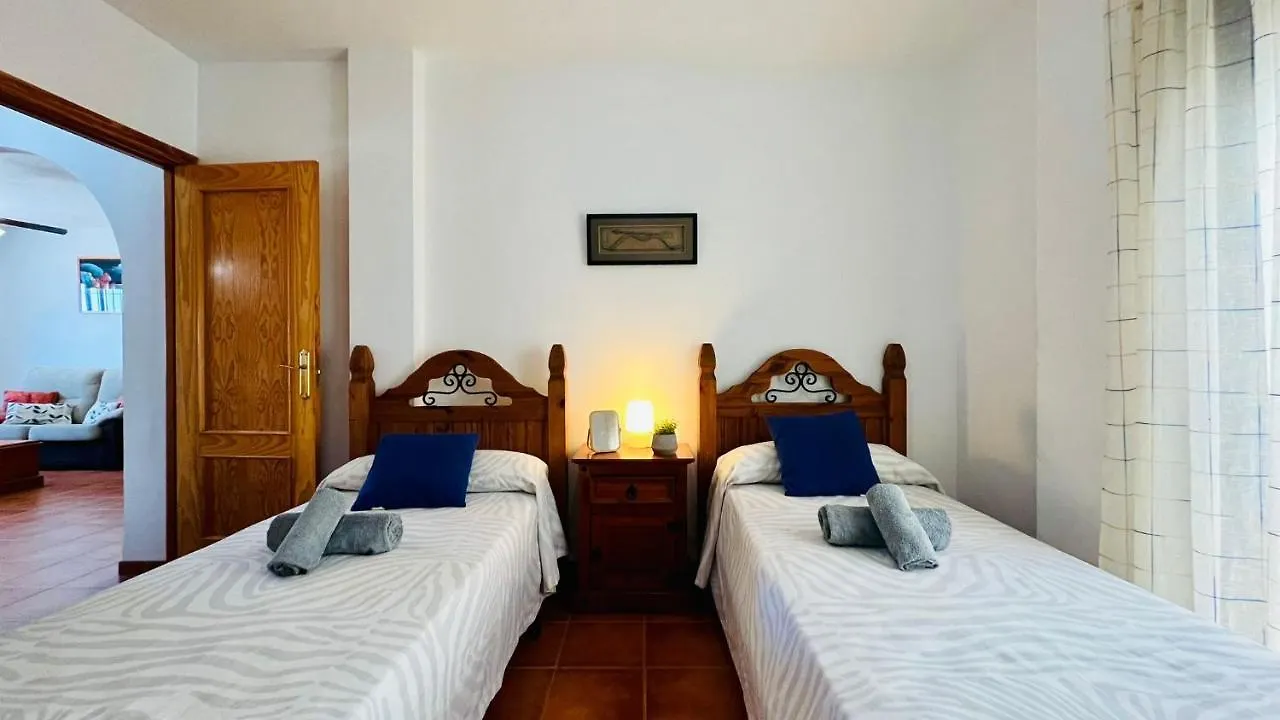 Apartamento La Fuente At Home フリヒリアナ スペイン