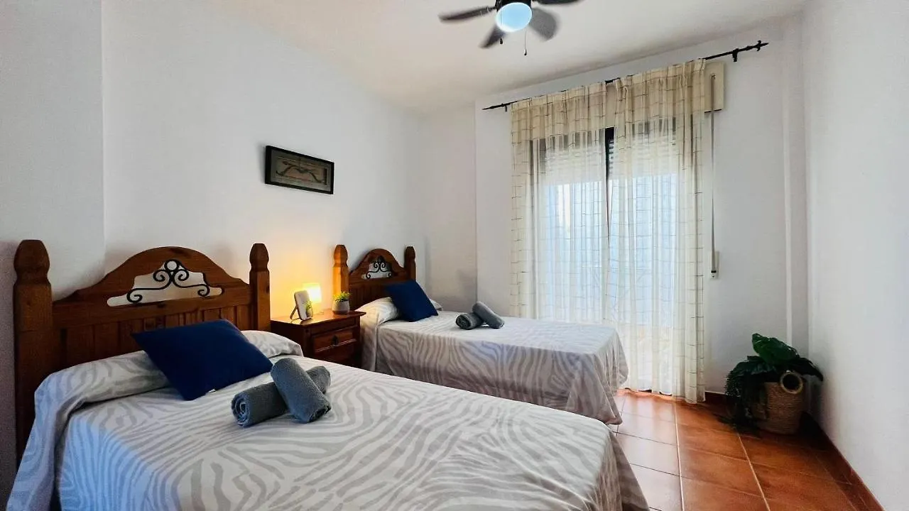 Apartamento La Fuente At Home フリヒリアナ